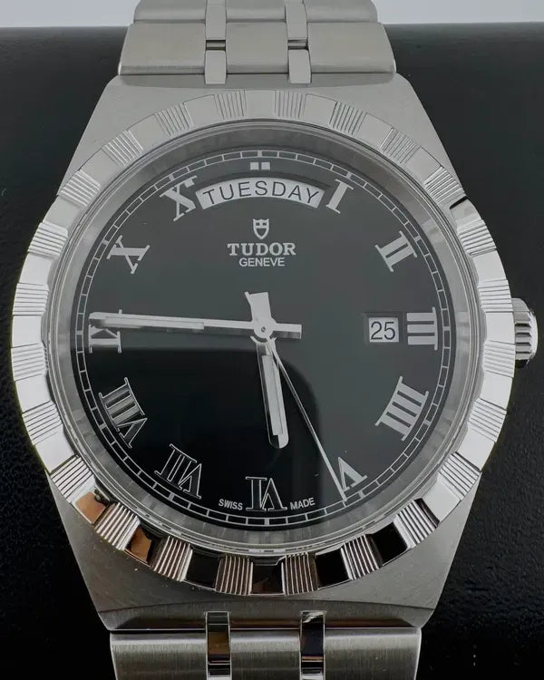 Tudor Royal (28600)