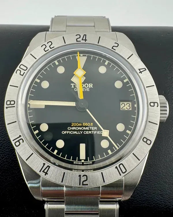 No Reserve - 2025 Tudor Black Bay Pro 39MM Black Dial Steel Bracelet (79470)