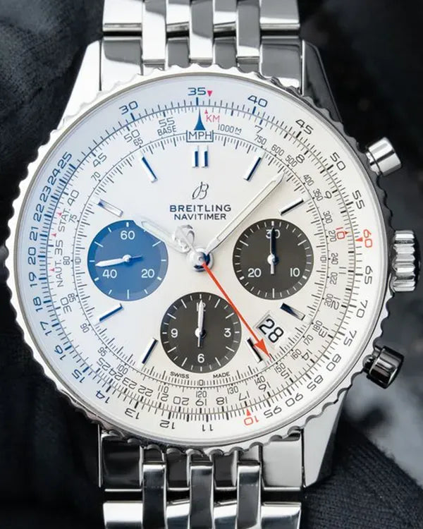 Breitling Navitimer (AB0121211G1A1)