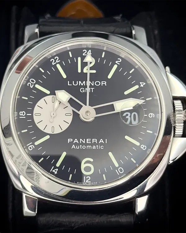 Panerai Luminor GMT Automatic 44MM Black Dial Aftermarket Leather Strap (PAM00088)