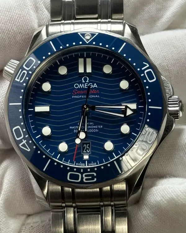 Omega Seamaster 300 (210.30.42.20.03.001)