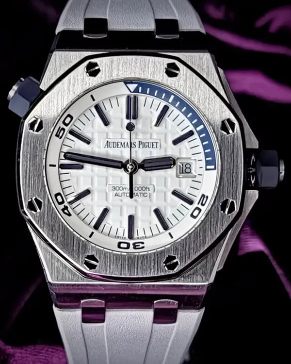 Audemars Piguet Royal Oak Offshore (15710ST.OO.A010CA.01	)