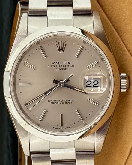 1990 (E serial) Rolex Oyster Perpetual Date 34MM Silver Dial Oyster Bracelet (115200)