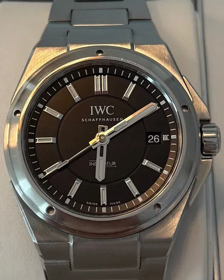 2013 IWC Schaffhausen Ingenieur 40MM Black Dial Steel Bracelet (IW323902)