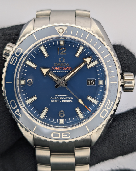 2019 Omega Seamaster Planet Ocean 600M 45.5MM Blue Dial Titanium Bracelet (232.90.46.21.03.001)