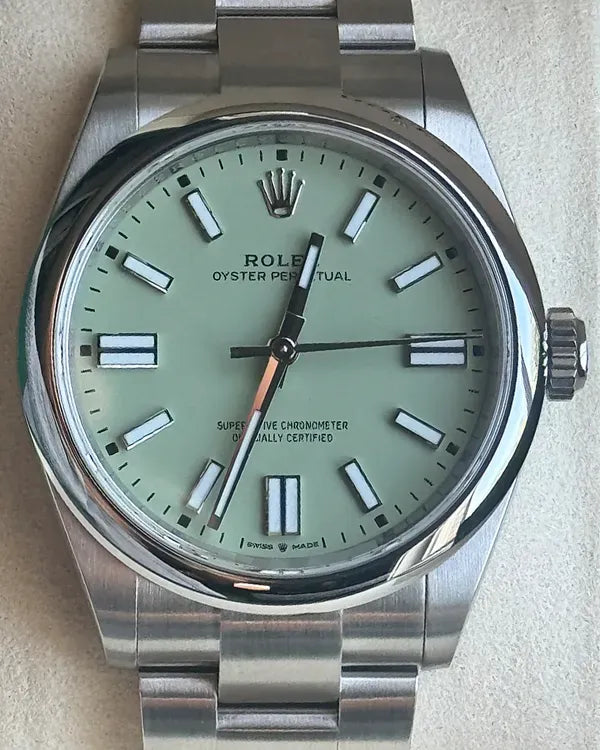 Rolex Oyster Perpetual (134300)