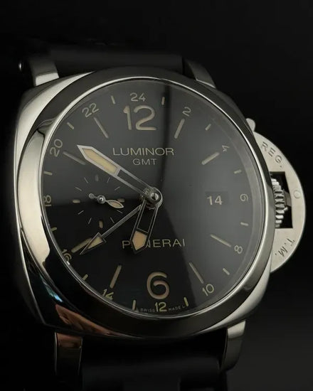 Panerai Luminor GMT 1950 3 Days 44MM Black Dial Rubber Strap (PAM00531)