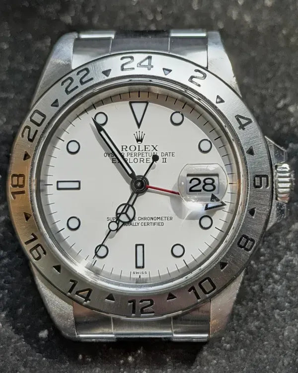 Rolex Explorer (16570)