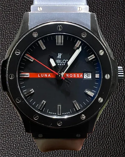 Hublot Classic Fusion Luna Rossa L.E. 41MM Black Dial Rubber Strap (B1915.11)