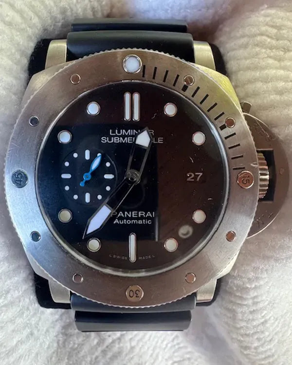 2019 Panerai Submersible Luminor 1950 3 Days 47MM Black Dial Rubber Strap (PAM01305)
