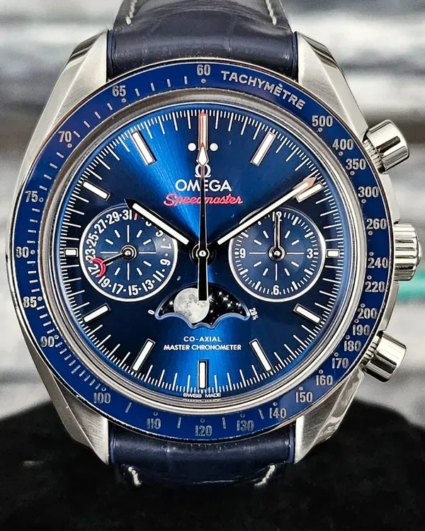 2023 Omega Speedmaster Moonphase 44.25MM Blue Dial Leather Strap (304.33.44.52.03.001)
