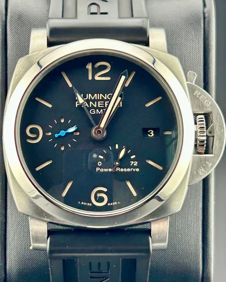 2018 Panerai Luminor Marina 1950 3 Days GMT 44MM Black Dial Rubber Strap (PAM01321)