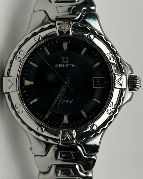 Zenith Defy 38MM Quartz Grey Dial Steel Bracelet (02 2100 226)