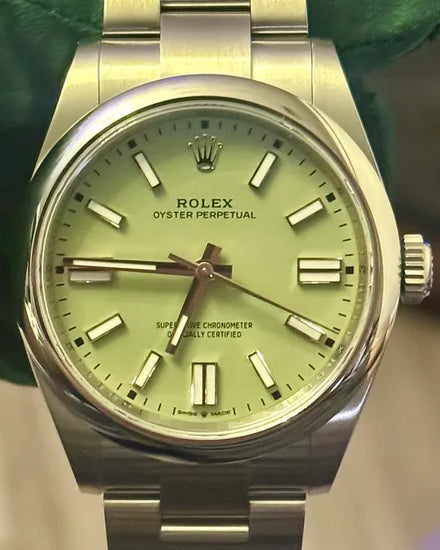 2025 Rolex Oyster Perpetual 41MM Pistachio Dial Oyster Bracelet (134300)