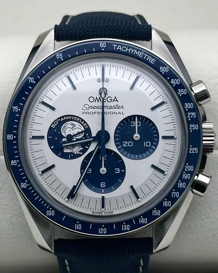 2024 Omega Speedmaster "Silver Snoopy Award" 42MM Silver Dial Textile Strap (310.32.42.50.02.001)