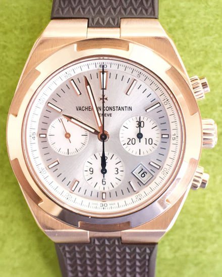 2022 Vacheron Constantin Overseas Chronograph 42.5MM Silver Dial Rubber Strap (5500V/000R-B074)