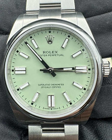 2025 Rolex Oyster Perpetual 41MM Pistachio Dial Oyster Bracelet (134300)