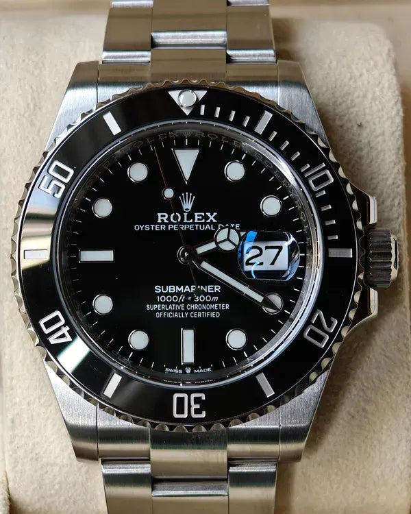 Rolex Submariner Date 41MM Black Dial Oyster Bracelet (126610LN)