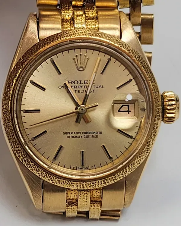 Rolex Lady-Datejust 26MM Champagne Dial Yellow Gold Jubilee "Bark Finish" Bracelet (6901)