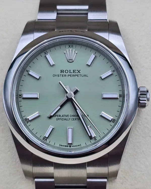 2025 Rolex Oyster Perpetual 34MM Pistachio Dial Oyster Bracelet (124200)
