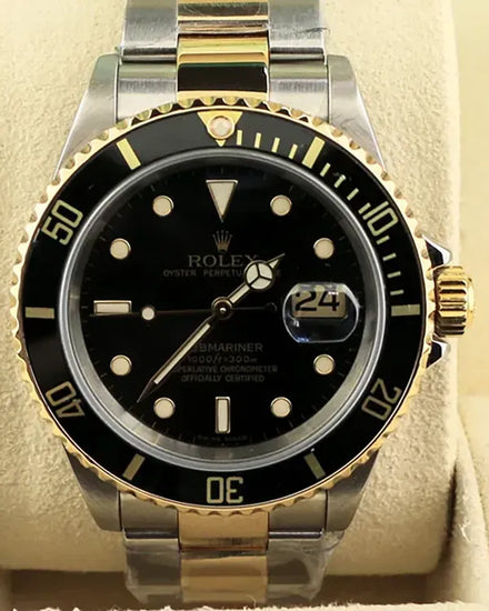 2006 Rolex Submariner Date 40MM Black Dial Two-Tone Oyster Bracelet (16613)