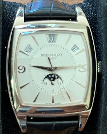 2010 Patek Philippe Gondolo Calendario 38MM Silver Dial Leather Strap (5135G-001)