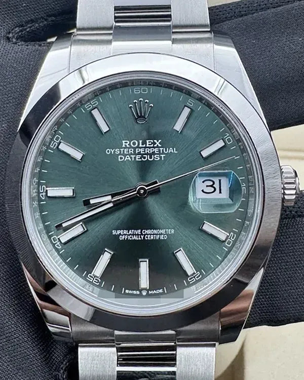 2025 Rolex Datejust 41MM Green Dial Oyster Bracelet (126300)