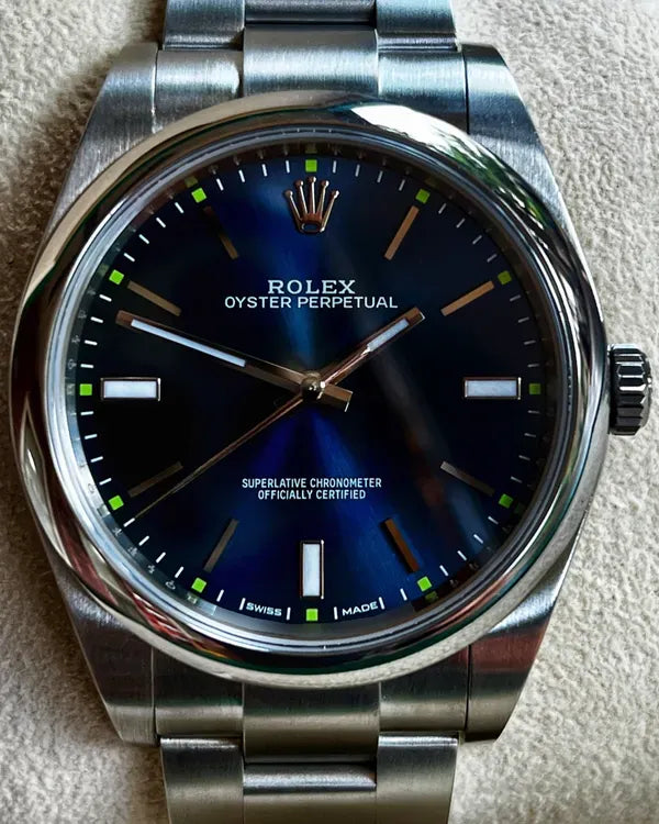 Rolex Oyster Perpetual (114300)