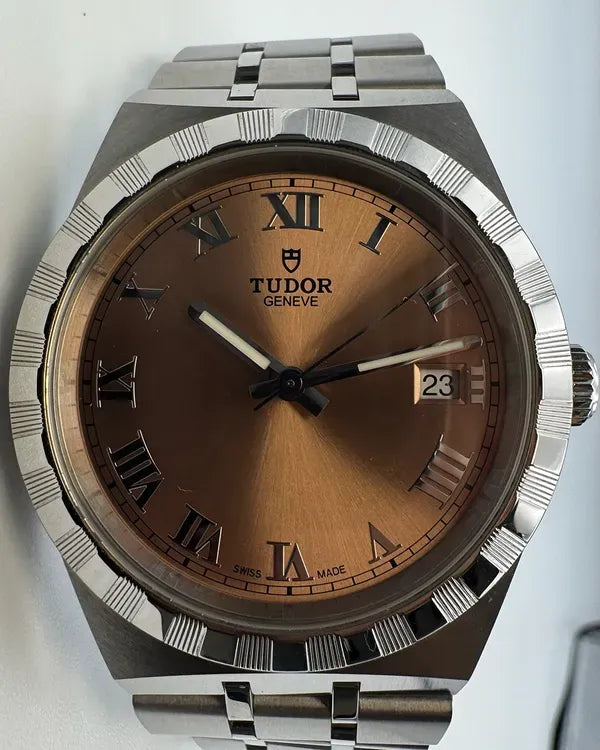 Tudor Royal (28500-0007)