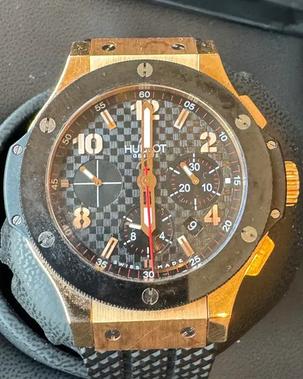 Hublot Big Bang 44MM Carbon Fiber Dial Rubber Strap (301.PB.131.RX)