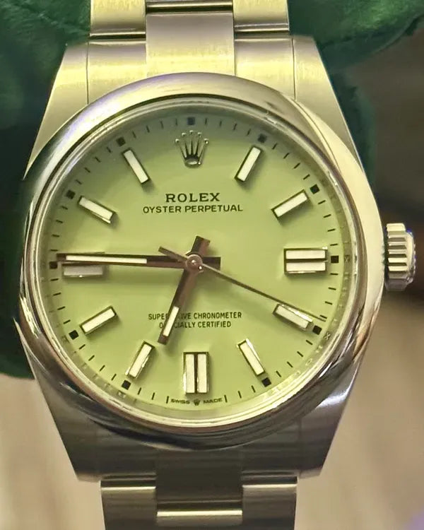 2025 Rolex Oyster Perpetual 41MM Pistachio Dial Oyster Bracelet (134300)