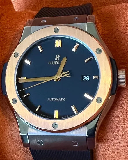 2019 Hublot Classic Fusion 42MM Black Dial Rubber Strap (542.NO.1181.LR)