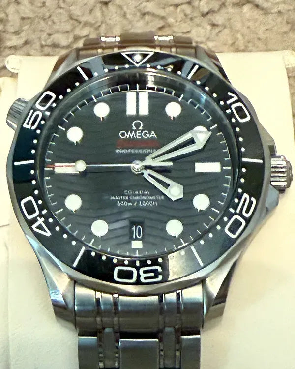 2023 Omega Seamaster Diver 300M 42MM Black Dial Steel Bracelet (210.32.42.20.01.001)