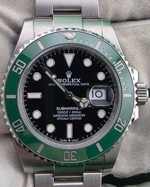 2022 Rolex Submariner Date "Starbucks" 41MM Black Dial Oyster Bracelet (126610LV)