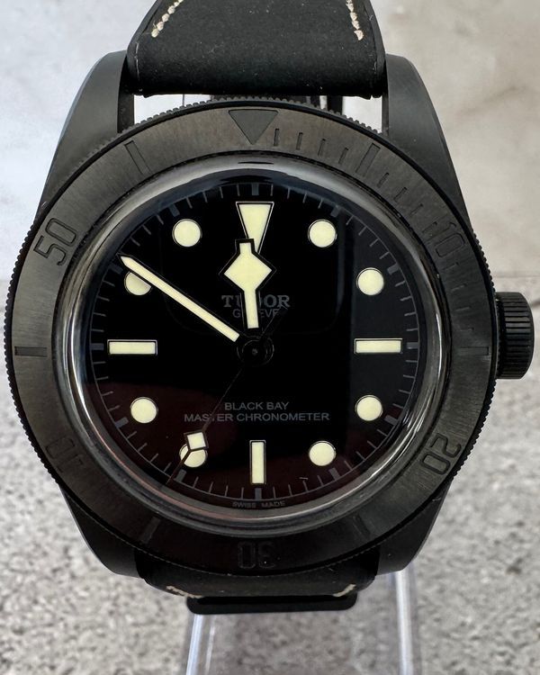 2023 Tudor Black Bay 41MM Black Dial Leather Strap (79210CNU)