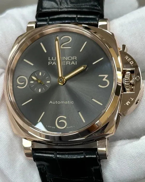 Panerai Luminor (PAM00675)