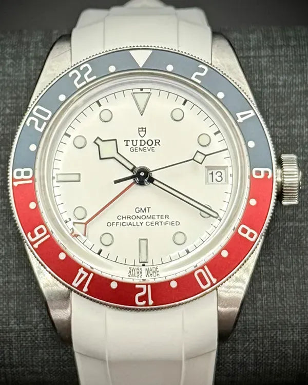 2023 Tudor Black Bay GMT "Pepsi" 41MM White Dial Aftermarket Rubber Strap (79830RB)