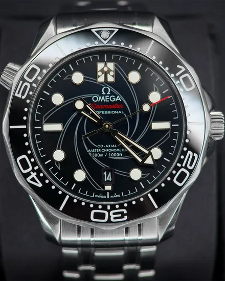 2022 Omega Seamaster Diver 300M "James Bond" L.E. 42MM Black Dial Steel Bracelet (210.22.42.20.01.004)