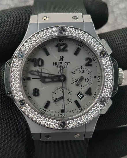 Hublot Big Bang Chronograph 44MM Grey Dial Rubber Strap (301.AI.460.RX114)
