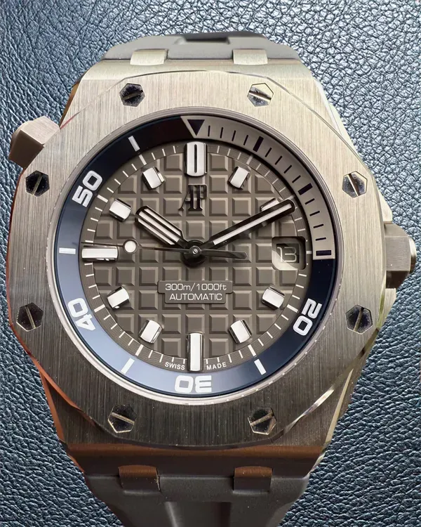 Audemars Piguet Royal Oak Offshore 42MM Grey Dial Rubber Strap (15720ST.OO.A009CA.01)