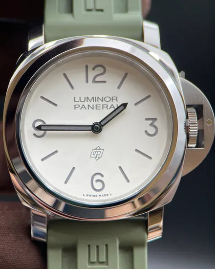2025 Panerai Luminor Base Logo 44MM White Dial Rubber Strap (PAM01087)