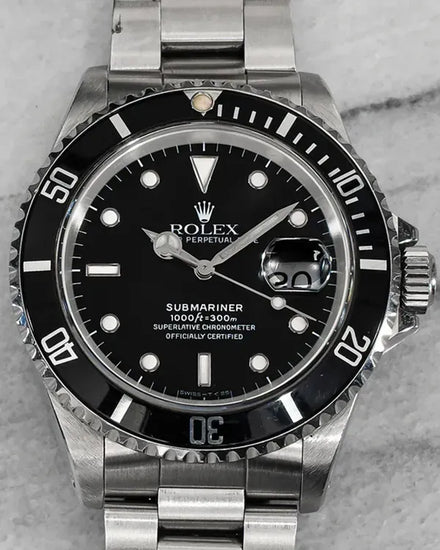 1993 (S serial) Rolex Submariner Date 40MM Black Dial Oyster Bracelet (16610)