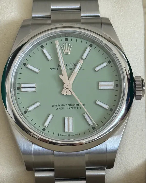 Rolex Oyster Perpetual (134300)