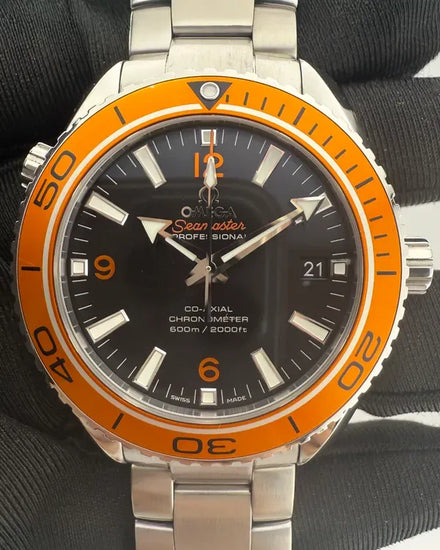 2018 Omega Seamaster Planet Ocean 600M 42MM Black Dial Steel Bracelet (232.30.42.21.01.002)