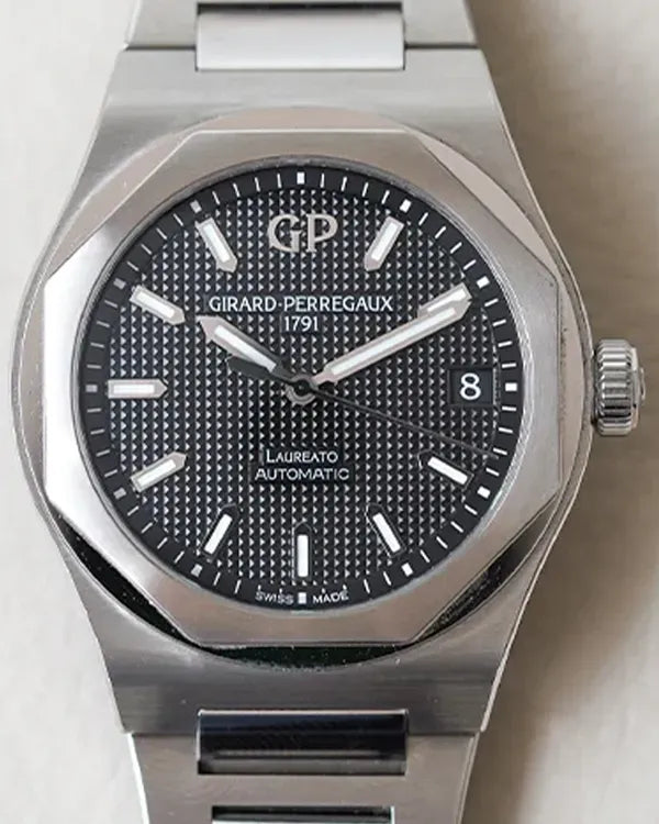 Girard Perregaux Laureato (81010-11-634-11A)