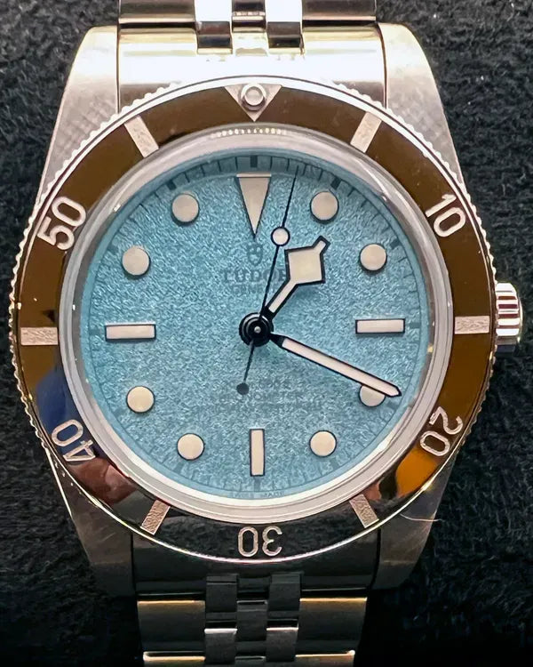 Tudor Black Bay (M79000-0001)