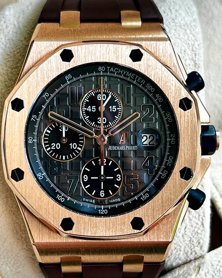 2009 Audemars Piguet Royal Oak Offshore "Don Ramon De La Cruz" L. E. 42MM Brown Dial Rubber Strap (26192OR.OO.D801CR.01)