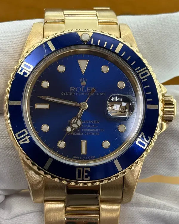 1985 (8.7 Mil Serial) Rolex Submariner Date 40MM Blue Dial Yellow Gold Oyster Bracelet (16808)