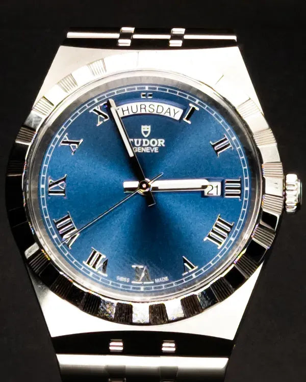 Tudor Royal (28600)