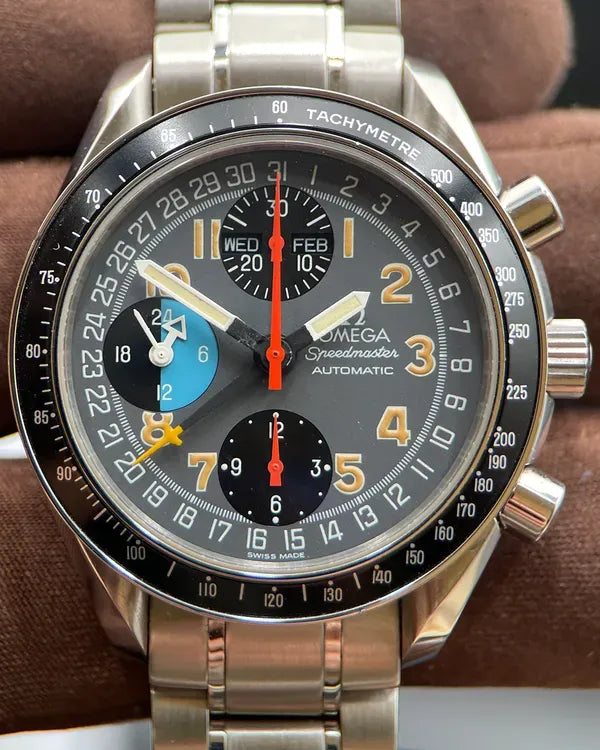 Omega Speedmaster (3820.53)